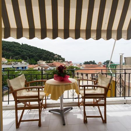Maya Appartement Parga Buitenkant foto
